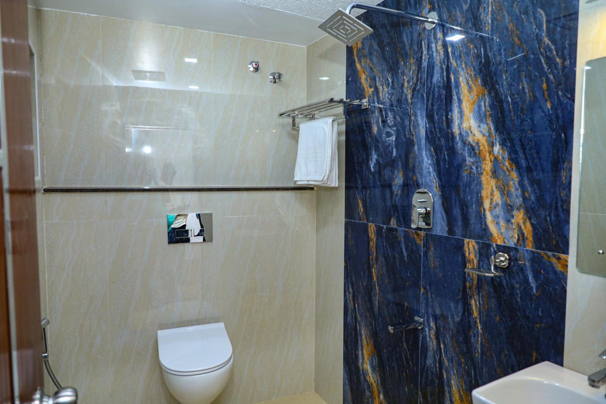Jp Residency Hotell Yelagiri Exteriör bild