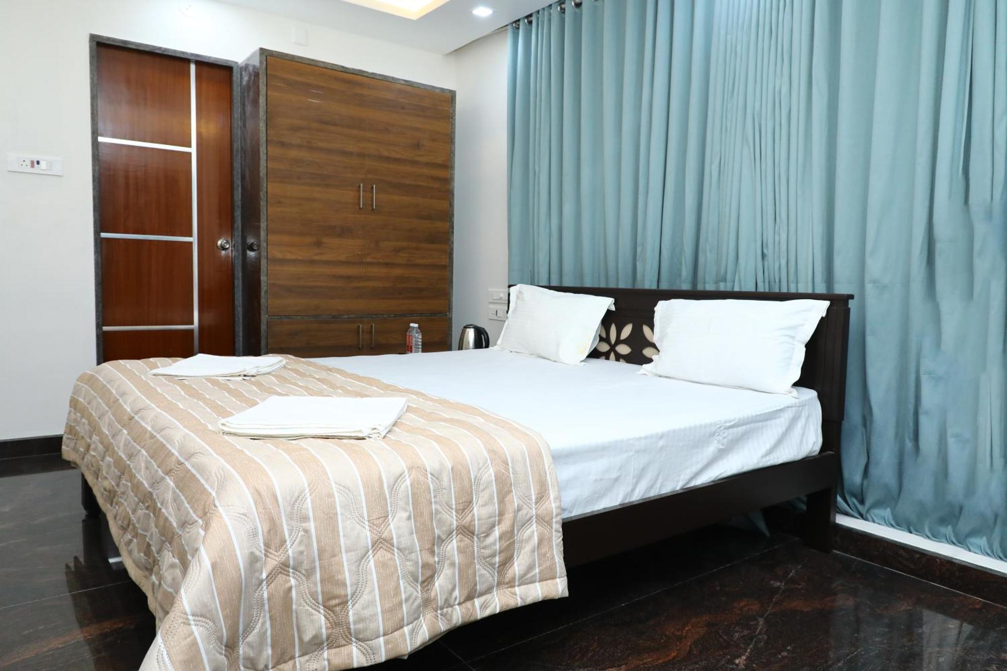 Jp Residency Hotell Yelagiri Exteriör bild
