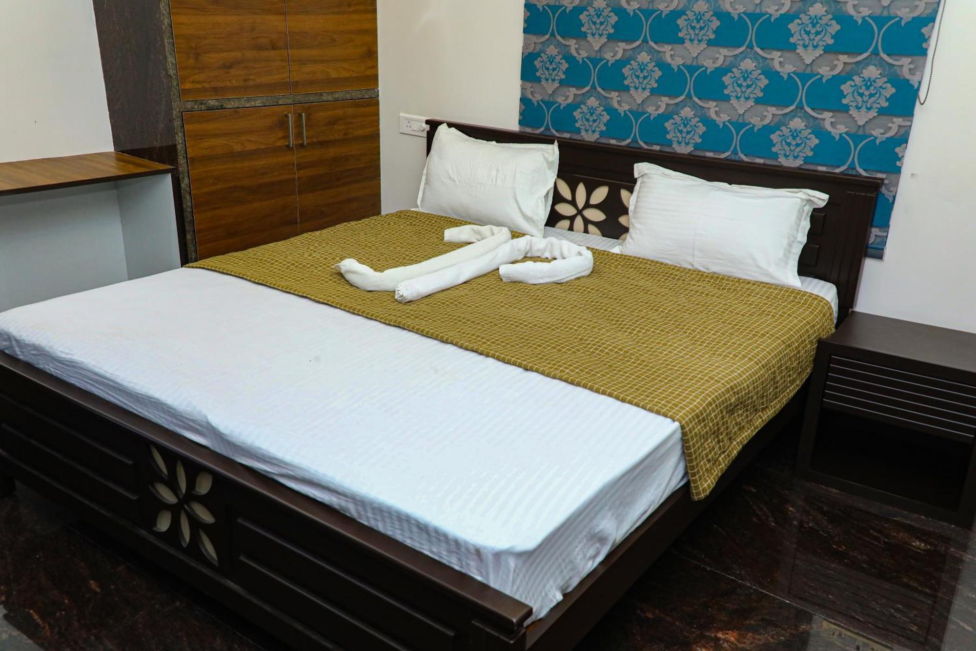 Jp Residency Hotell Yelagiri Exteriör bild