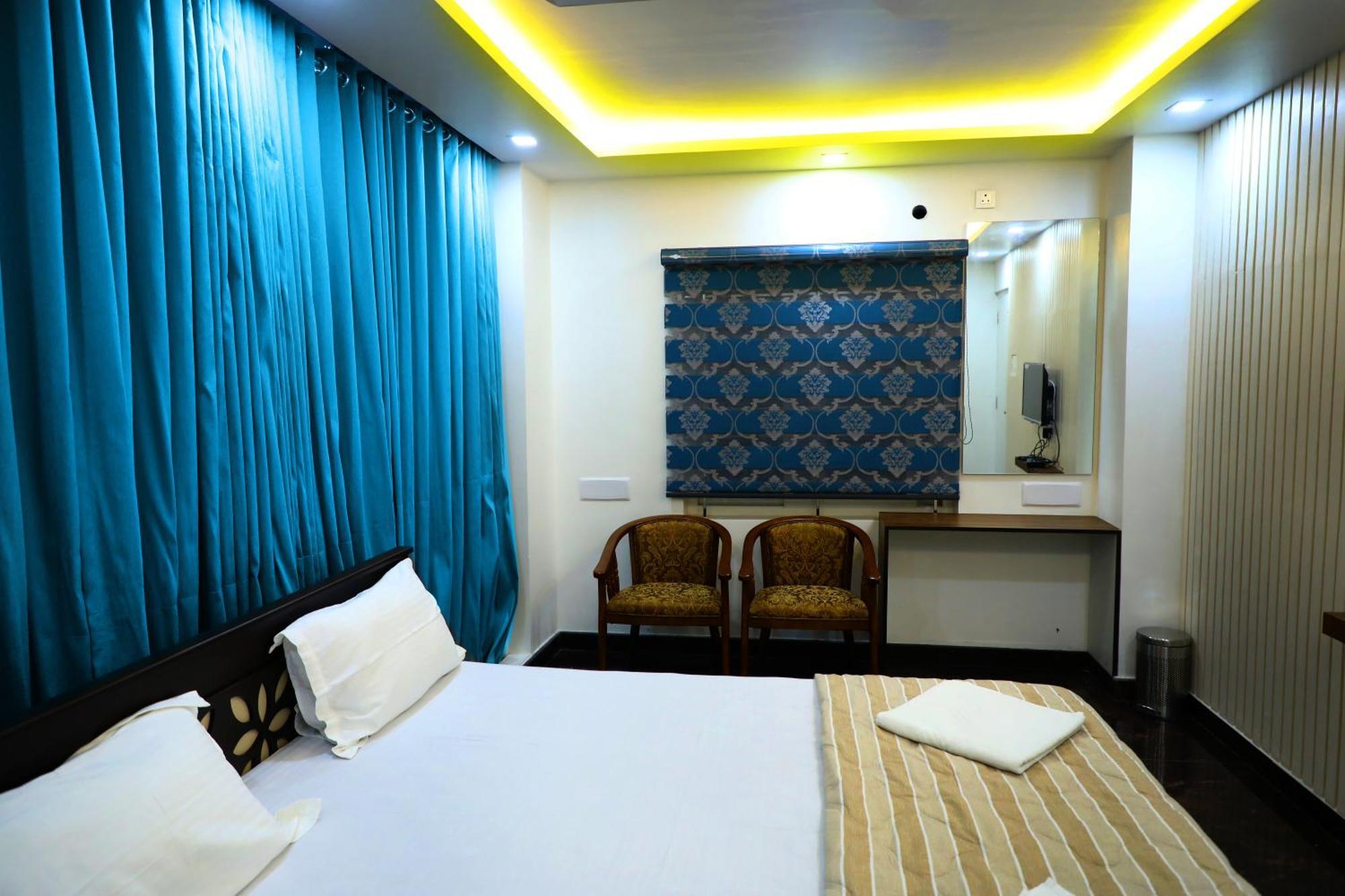 Jp Residency Hotell Yelagiri Exteriör bild