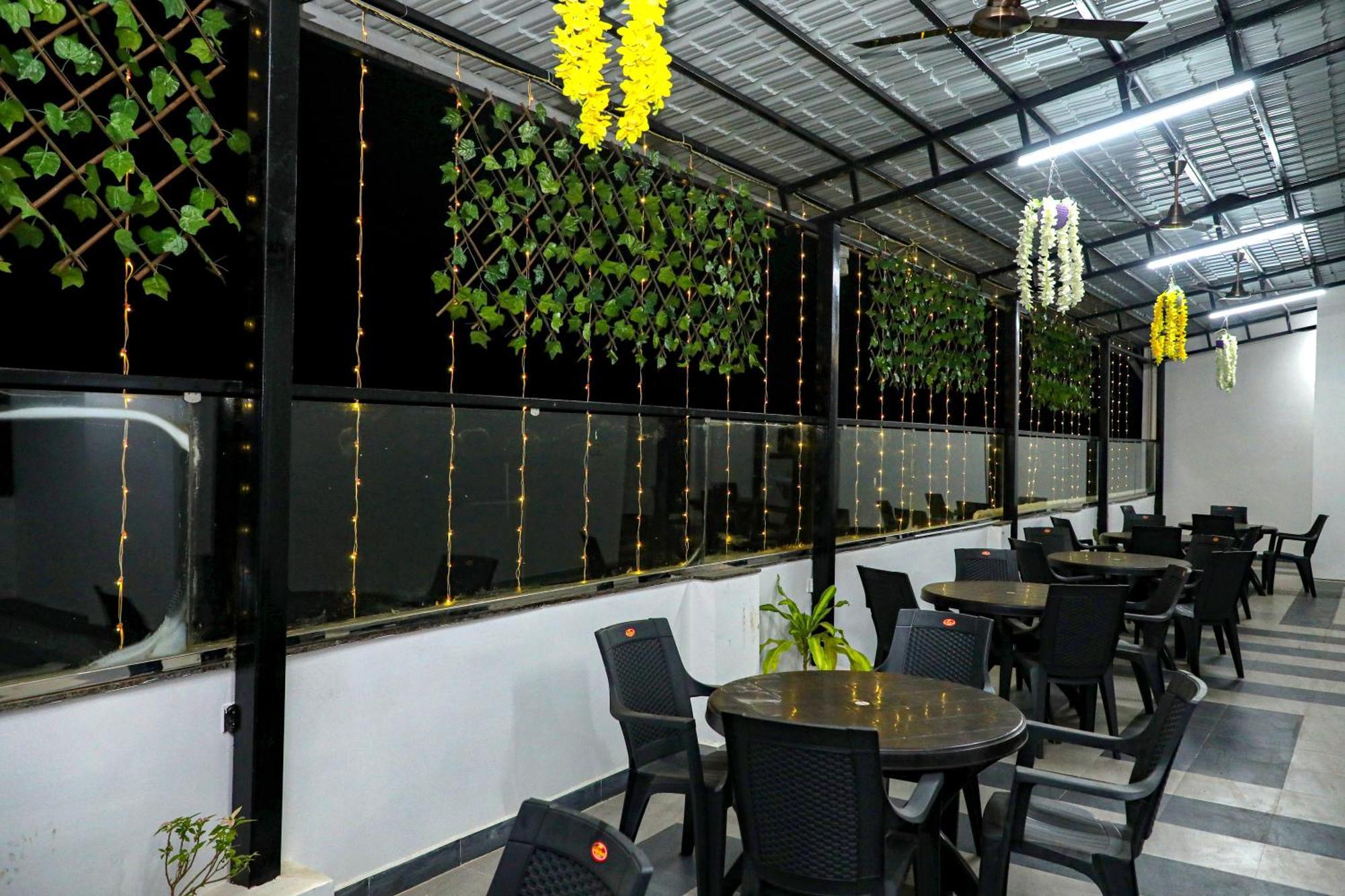 Jp Residency Hotell Yelagiri Exteriör bild