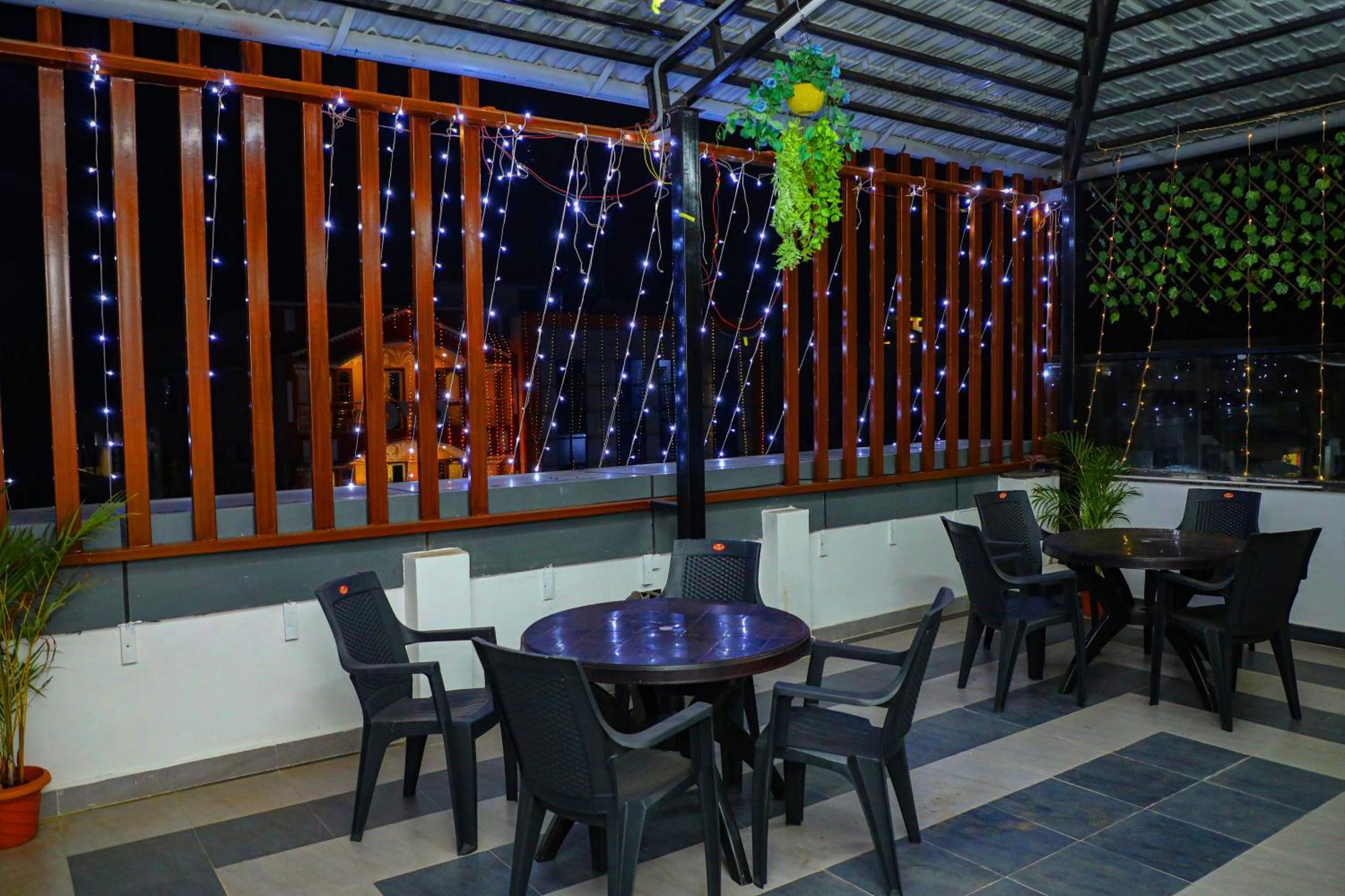 Jp Residency Hotell Yelagiri Exteriör bild