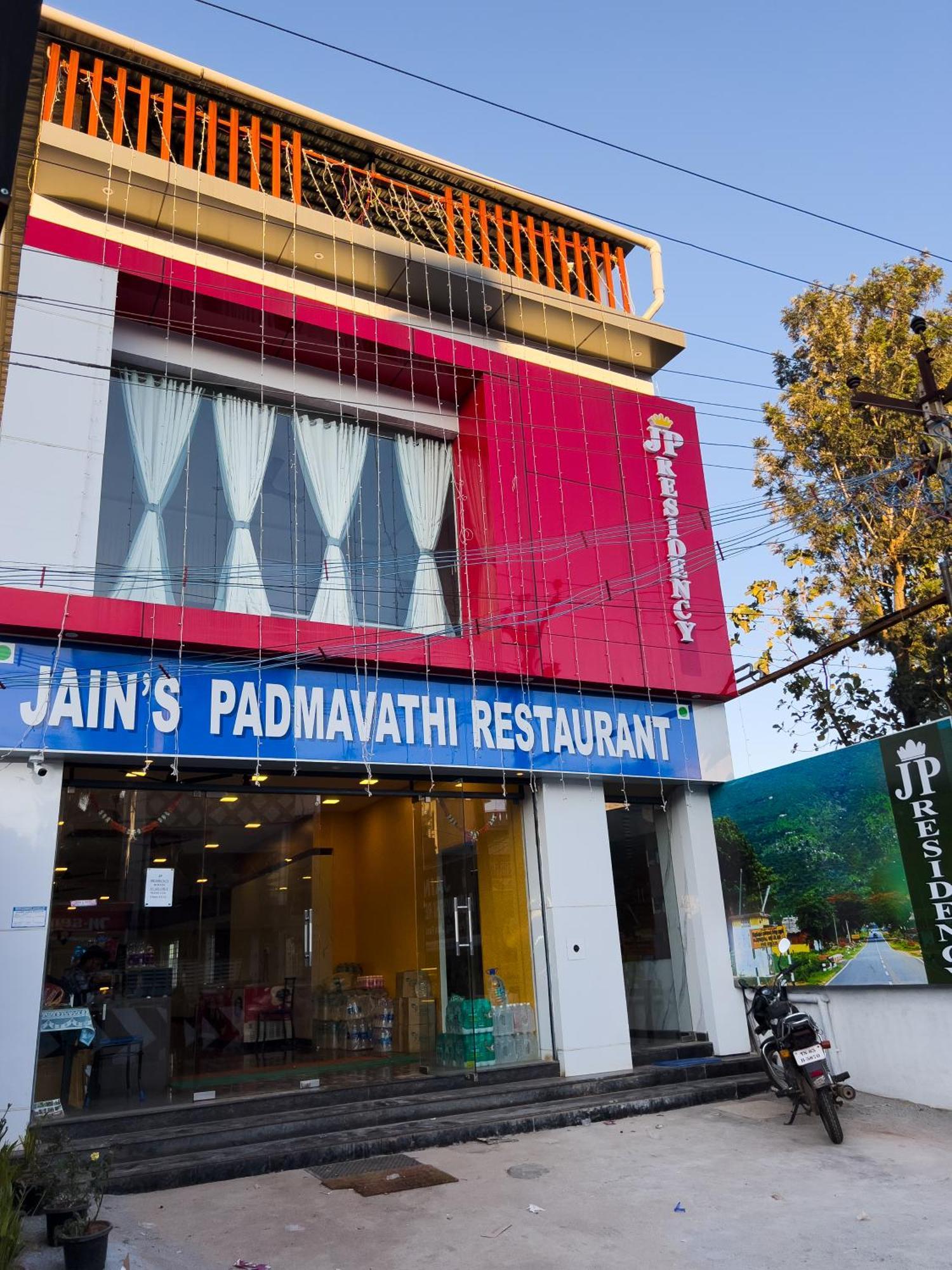 Jp Residency Hotell Yelagiri Exteriör bild