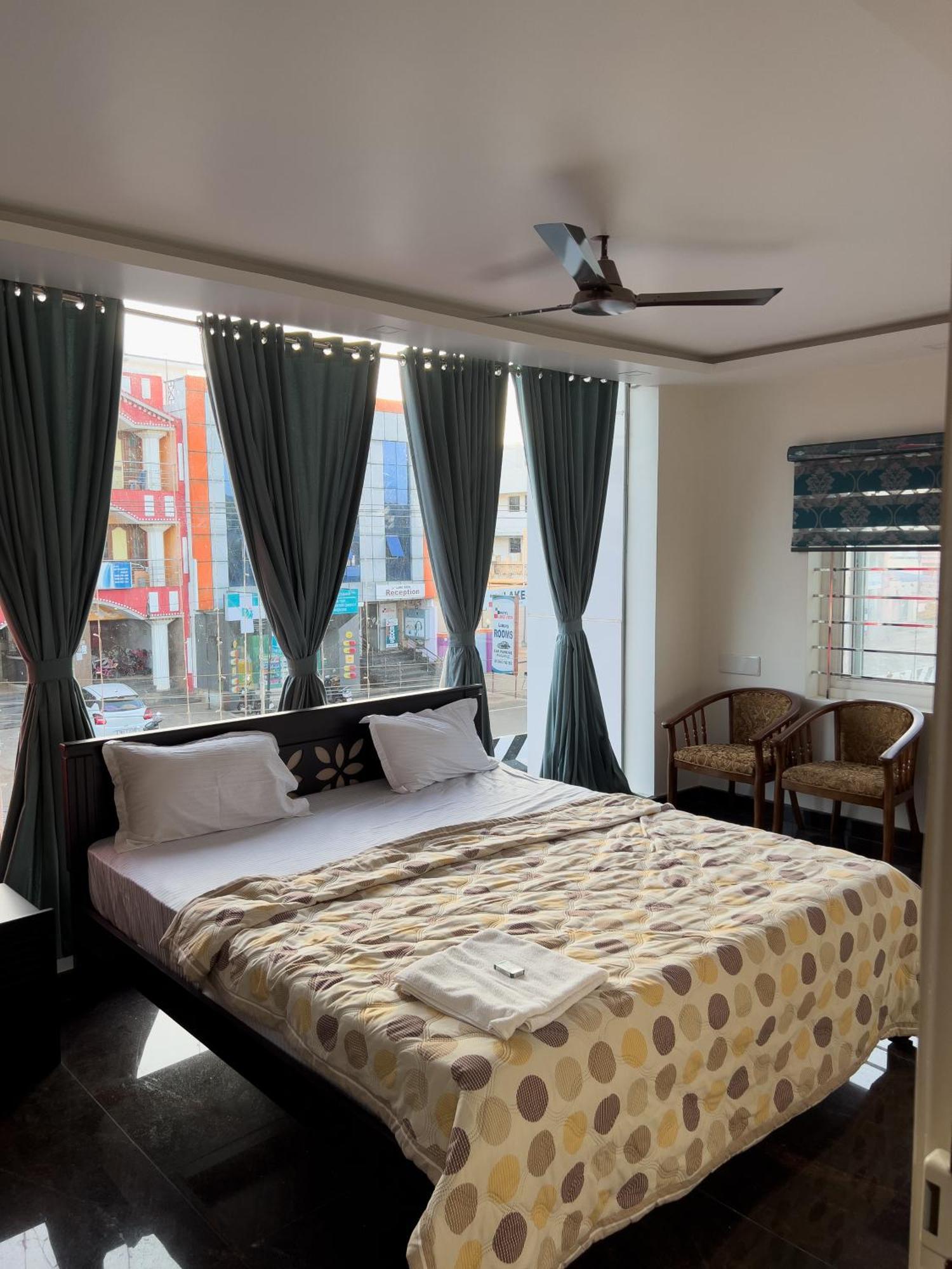 Jp Residency Hotell Yelagiri Exteriör bild